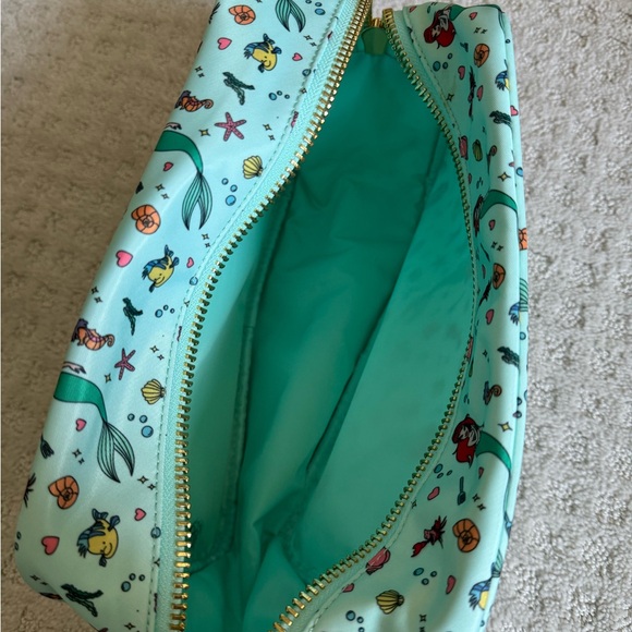 Stoney Clover Lane X Disney Ariel Large Pouch New Without Tags - Picture 2 of 4
